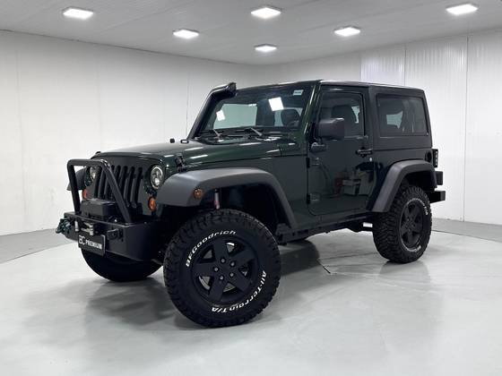 JEEP WRANGLER 3.8 SPORT 4X4 V6 12V GASOLINA 2P AUTOMATICO JEEP WRANGLER 3.8 SPORT 4X4 V6 12V GASOLINA 2P AUTOMATICO